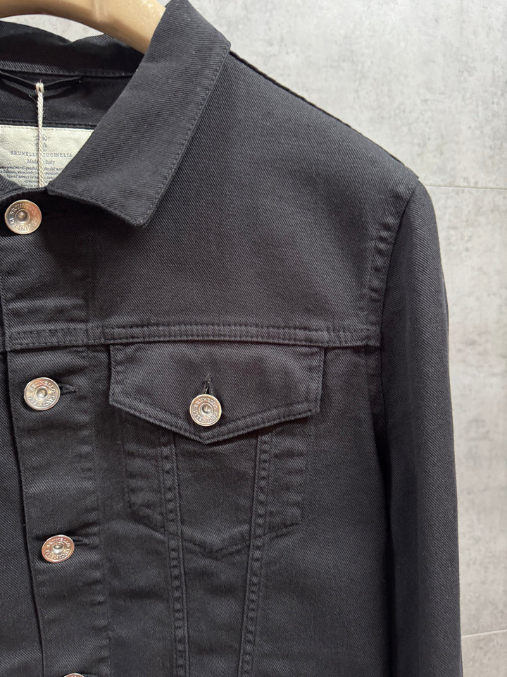 667