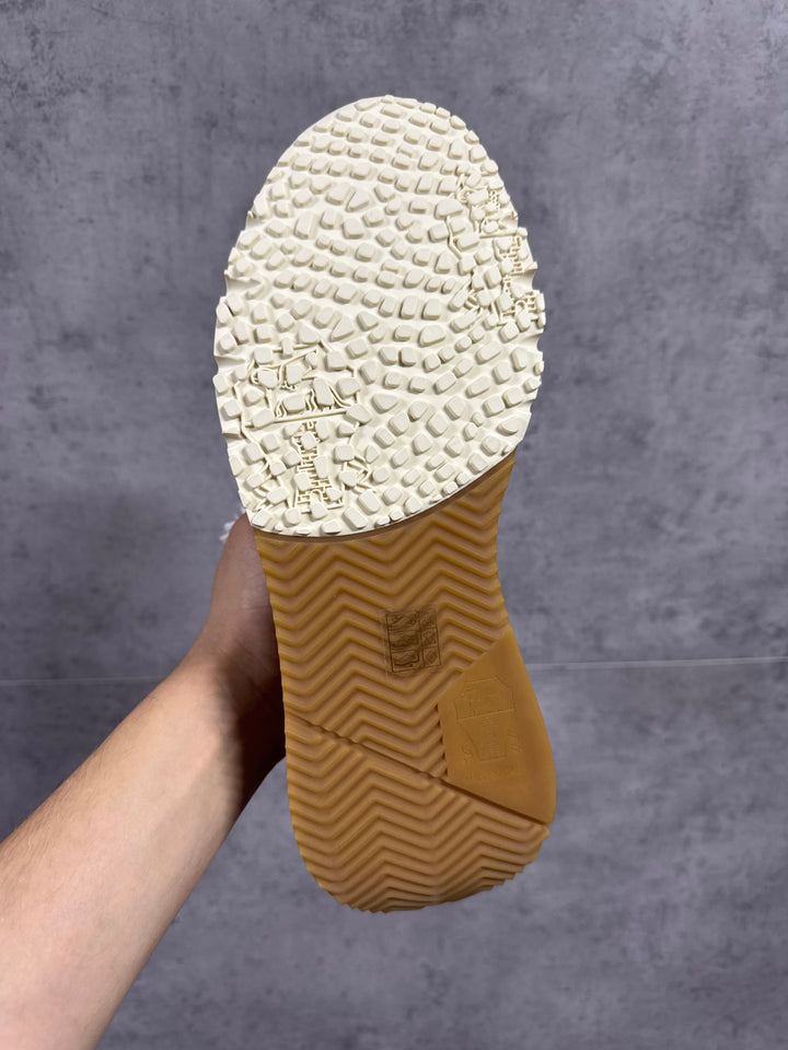 715